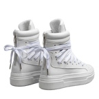 18-hole White Sneakers
