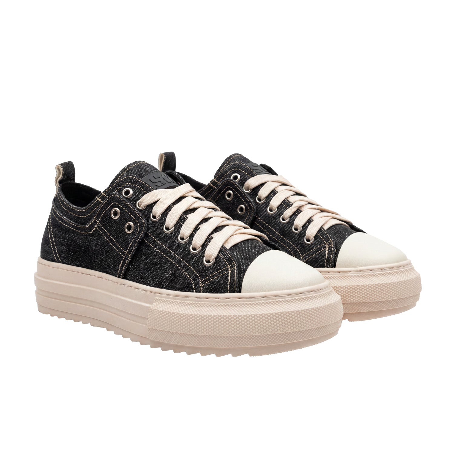 Sneakers Stride Black Canvas