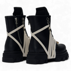 Boot - Total Black Occhielli Silver