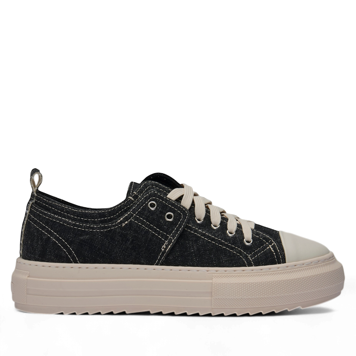 Sneakers - Stride Nero Canvas
